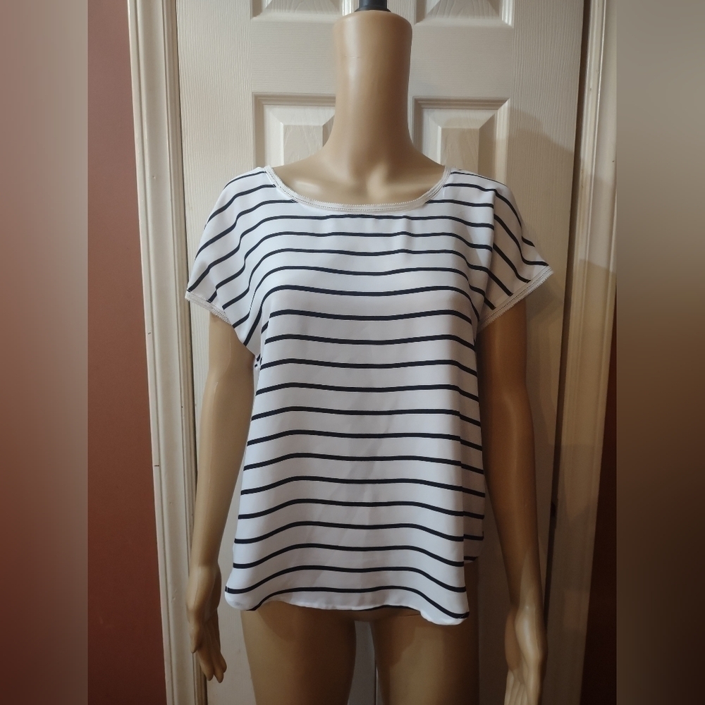 Banana Republic women's striped size xs Short Sleeve blouse shirt top